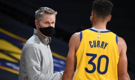 星空体育官网-第15人争夺进入白热化 谁是勇士后卫线最强盾牌？