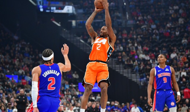 星空体育官网-没想到吧？小卡34岁赛季场均得分奔向新高 特训一夏增加强投三分