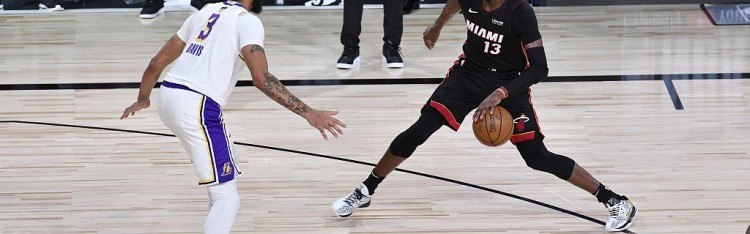 星空体育-韦德：事情没按预期发生就会被挑刺 比如阿德巴约&amp;湖人园区冠军