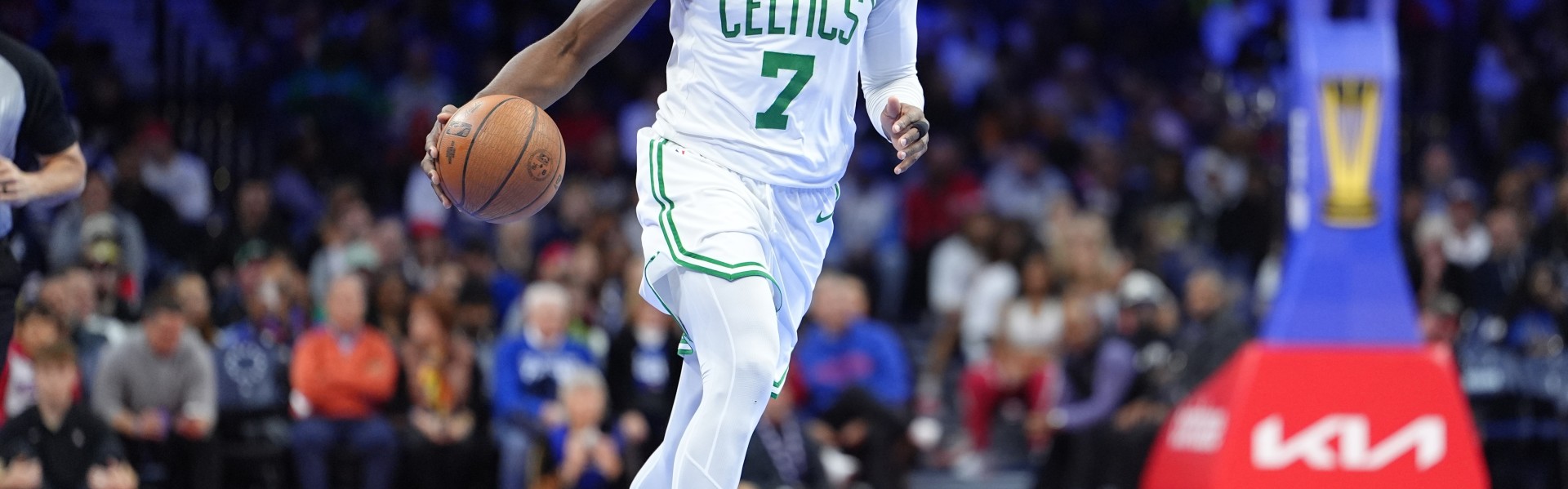 星空体育官网-马祖拉：杰伦·布朗对比赛阅读判断做得很棒 他一直很重视这一点