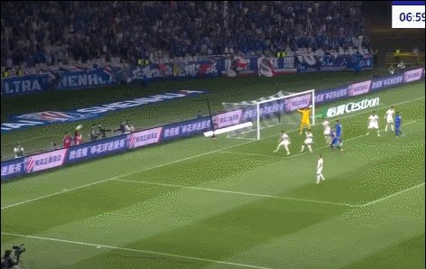 1744811457349043609.gif 蒋圣龙.gif